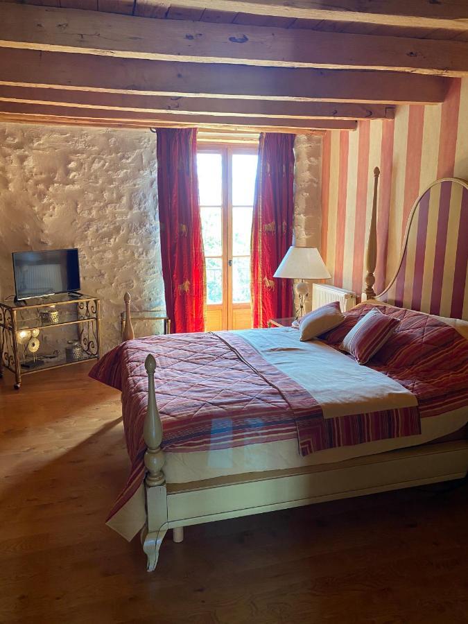 Hotel Le Domaine De Tizo Saint-Victor-de-Morestel Zewnętrze zdjęcie