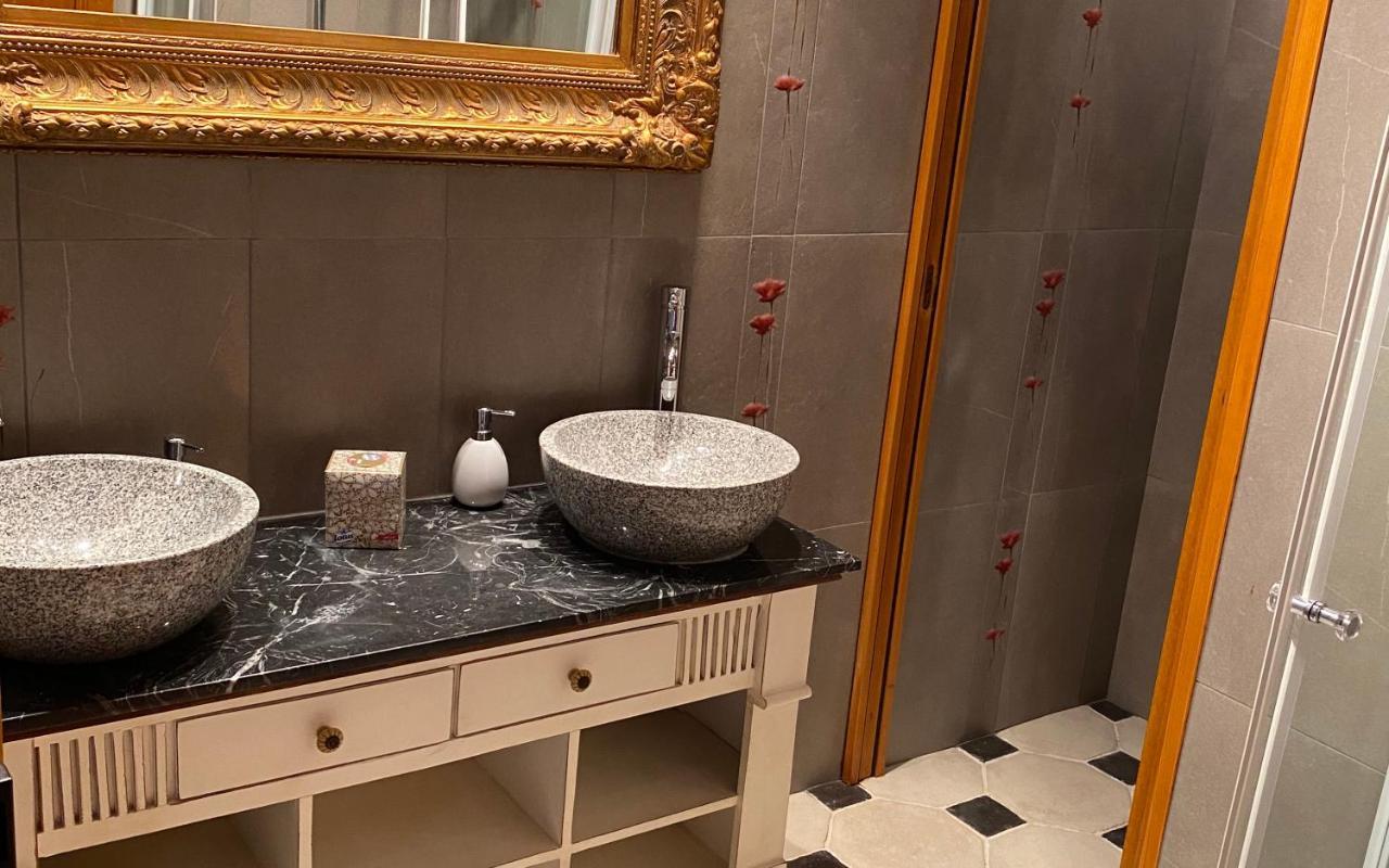 Hotel Le Domaine De Tizo Saint-Victor-de-Morestel Zewnętrze zdjęcie