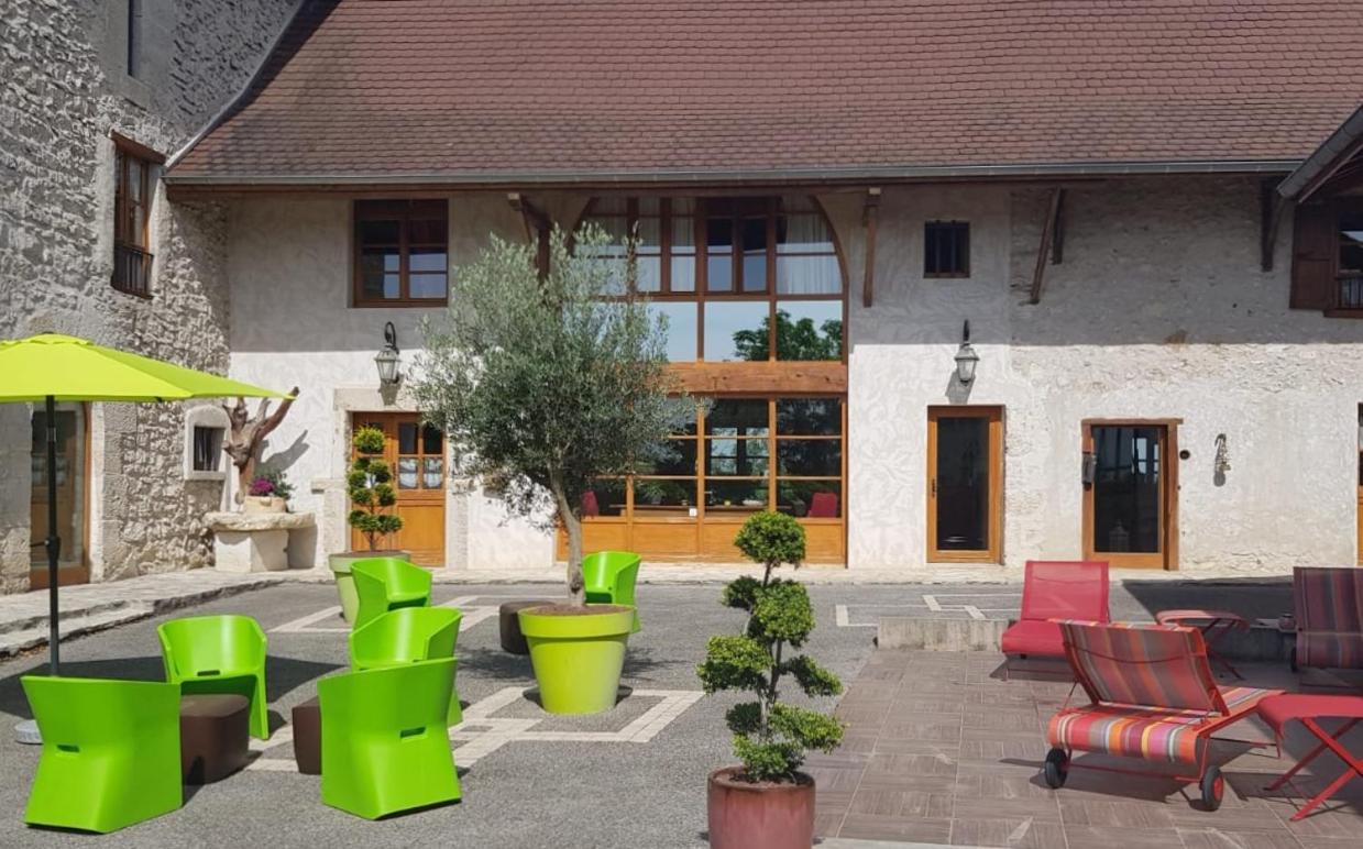 Hotel Le Domaine De Tizo Saint-Victor-de-Morestel Zewnętrze zdjęcie